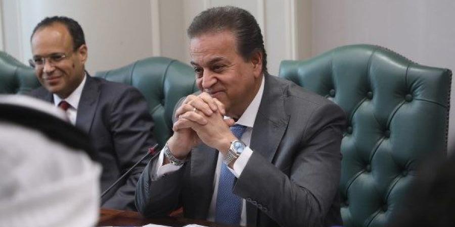 وزير الصحة يبحث مع رئيس "برجيل القابضة" فرص الاستثمار الصحي وتوطين الصناعات الطبية