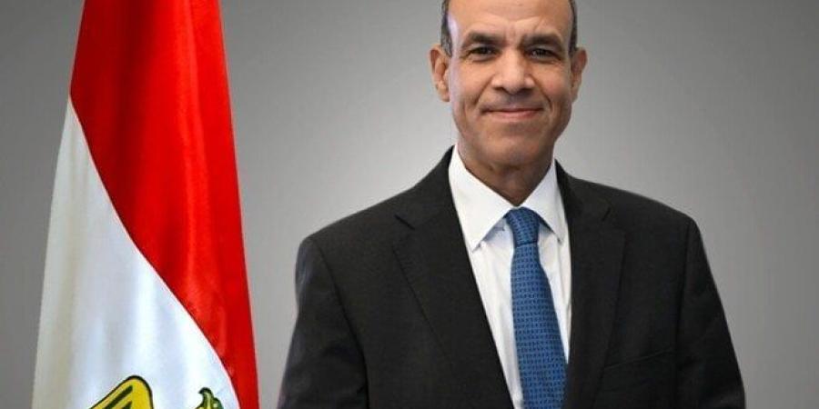 وزير الخارجية يبحث مع وزير الدولة الإماراتي المستجدات في غزة واليمن وليبيا وسوريا