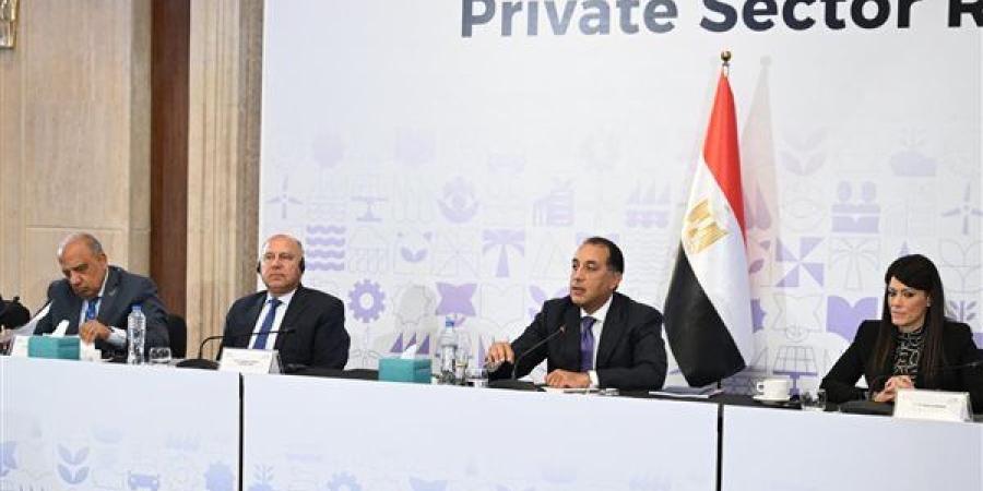 مدبولي يترأس مائدة مستديرة بعنوان الإصلاحات الهيكلية لتعزيز تنافسية القطاع الخاص