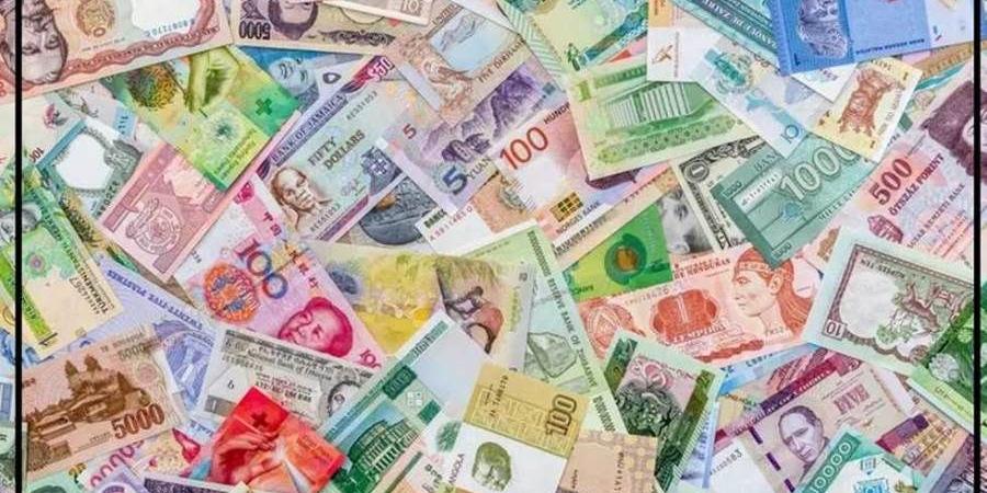 أسعار العملات اليوم الاثنين: تراجع اليورو والجنيه الاسترليني وارتفاع الريال السعودي
